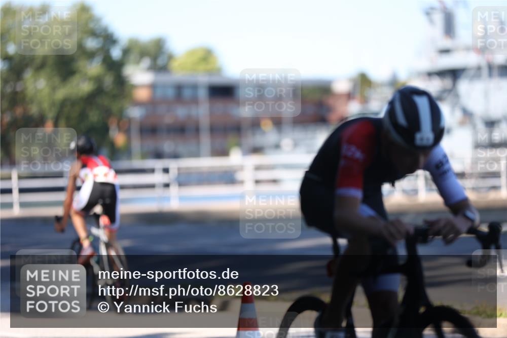 17.08.2025 - KN Förde Triathlon 2025 Yannick Fuchs http://msf.ph/oto/8628823 17.08.2025 14:55:59 Radfahren  meine-sportfotos.de
