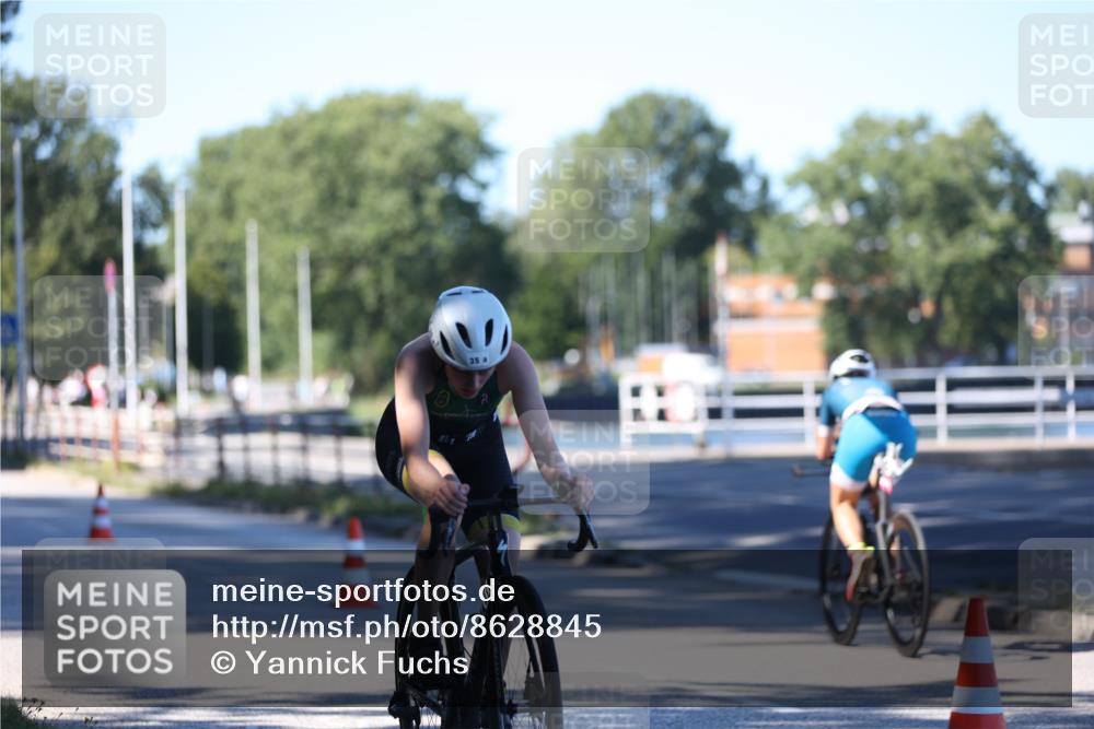 17.08.2025 - KN Förde Triathlon 2025 Yannick Fuchs http://msf.ph/oto/8628845 17.08.2025 15:03:21 Radfahren 35 meine-sportfotos.de