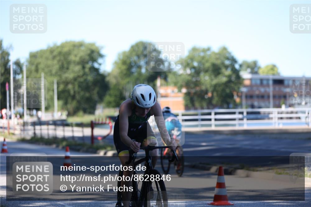 17.08.2025 - KN Förde Triathlon 2025 Yannick Fuchs http://msf.ph/oto/8628846 17.08.2025 15:03:21 Radfahren 35 meine-sportfotos.de