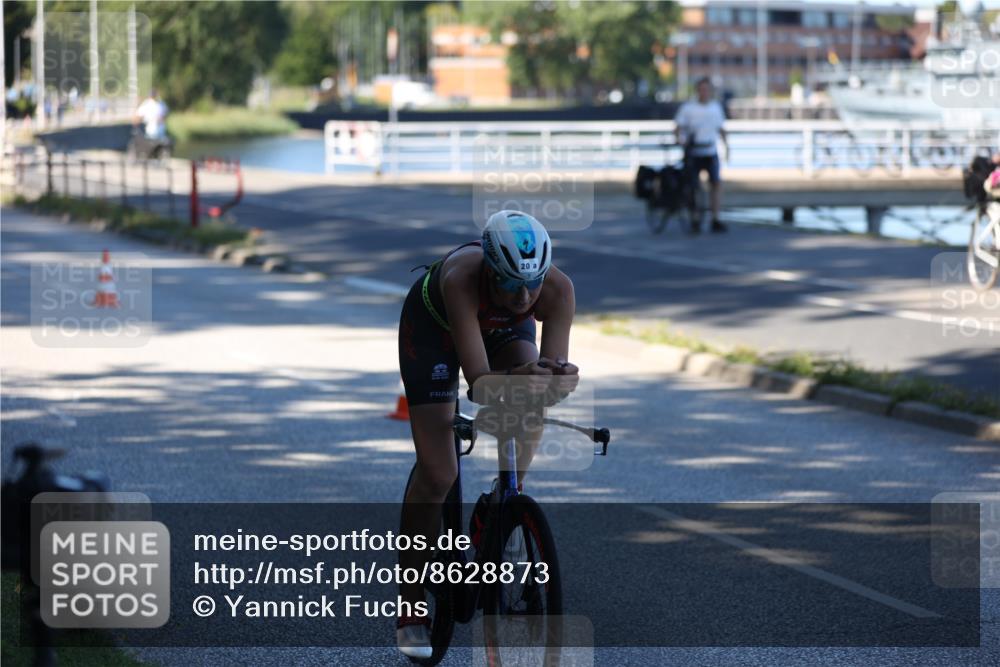 17.08.2025 - KN Förde Triathlon 2025 Yannick Fuchs http://msf.ph/oto/8628873 17.08.2025 15:05:29 Radfahren 20 meine-sportfotos.de