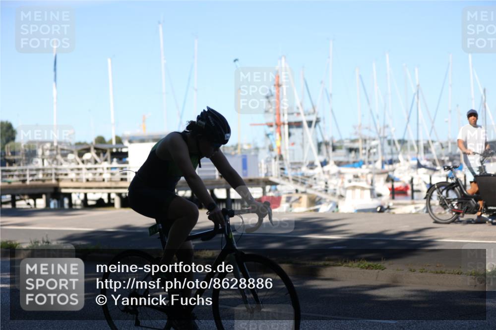 17.08.2025 - KN Förde Triathlon 2025 Yannick Fuchs http://msf.ph/oto/8628886 17.08.2025 15:06:26 Radfahren  meine-sportfotos.de