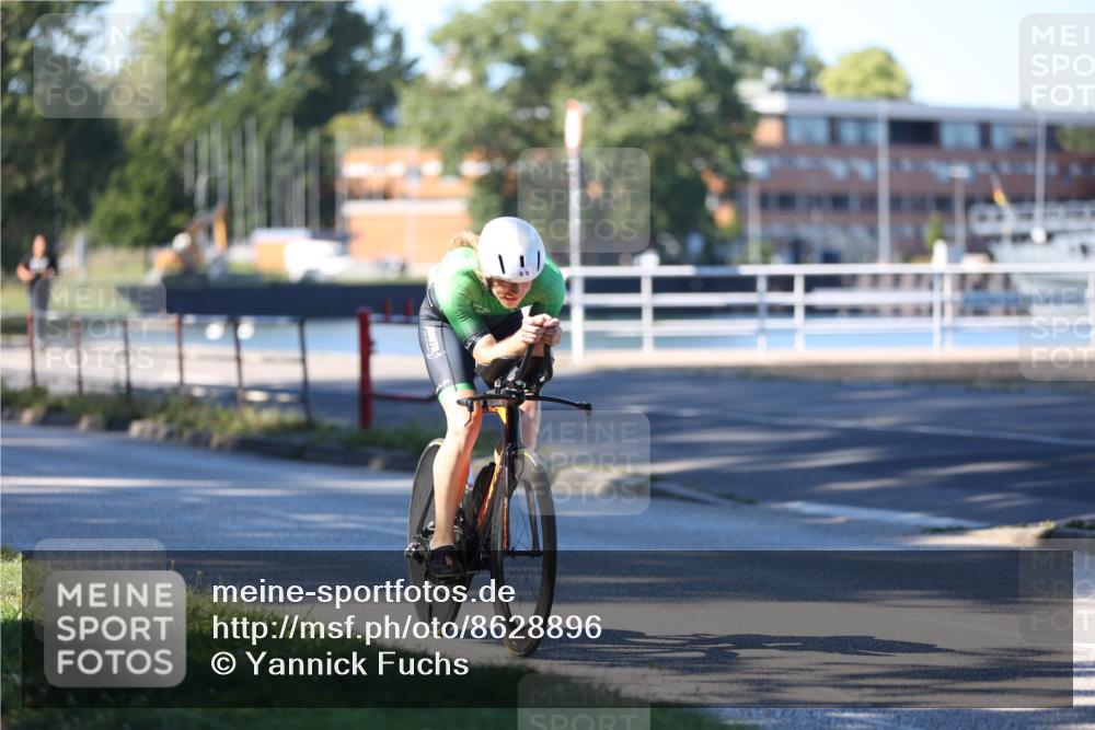 17.08.2025 - KN Förde Triathlon 2025 Yannick Fuchs http://msf.ph/oto/8628896 17.08.2025 15:18:28 Radfahren  meine-sportfotos.de