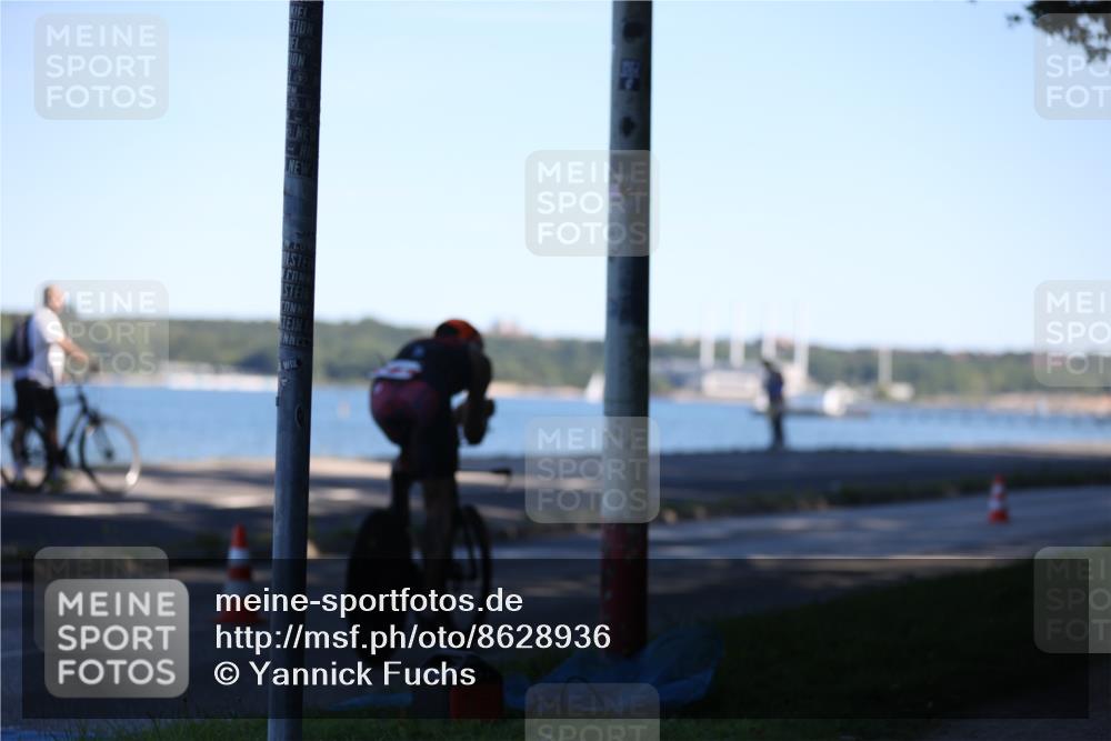 17.08.2025 - KN Förde Triathlon 2025 Yannick Fuchs http://msf.ph/oto/8628936 17.08.2025 15:20:42 Radfahren  meine-sportfotos.de