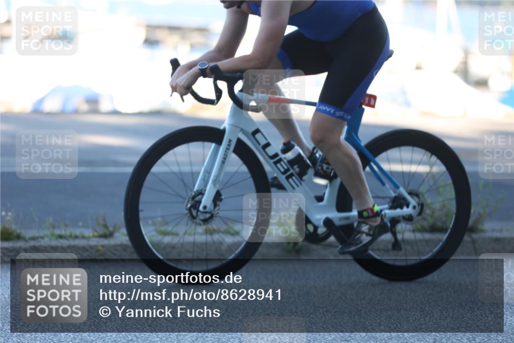 17.08.2025 - KN Förde Triathlon 2025 Yannick Fuchs http://msf.ph/oto/8628941 17.08.2025 15:20:53 Radfahren  meine-sportfotos.de