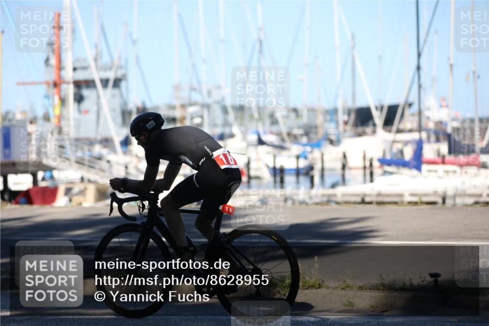 17.08.2025 - KN Förde Triathlon 2025 Yannick Fuchs http://msf.ph/oto/8628955 17.08.2025 15:21:02 Radfahren  meine-sportfotos.de