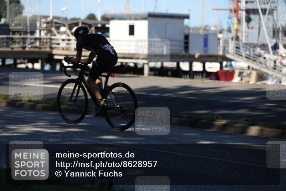17.08.2025 - KN Förde Triathlon 2025 Yannick Fuchs http://msf.ph/oto/8628957 17.08.2025 15:21:03 Radfahren  meine-sportfotos.de
