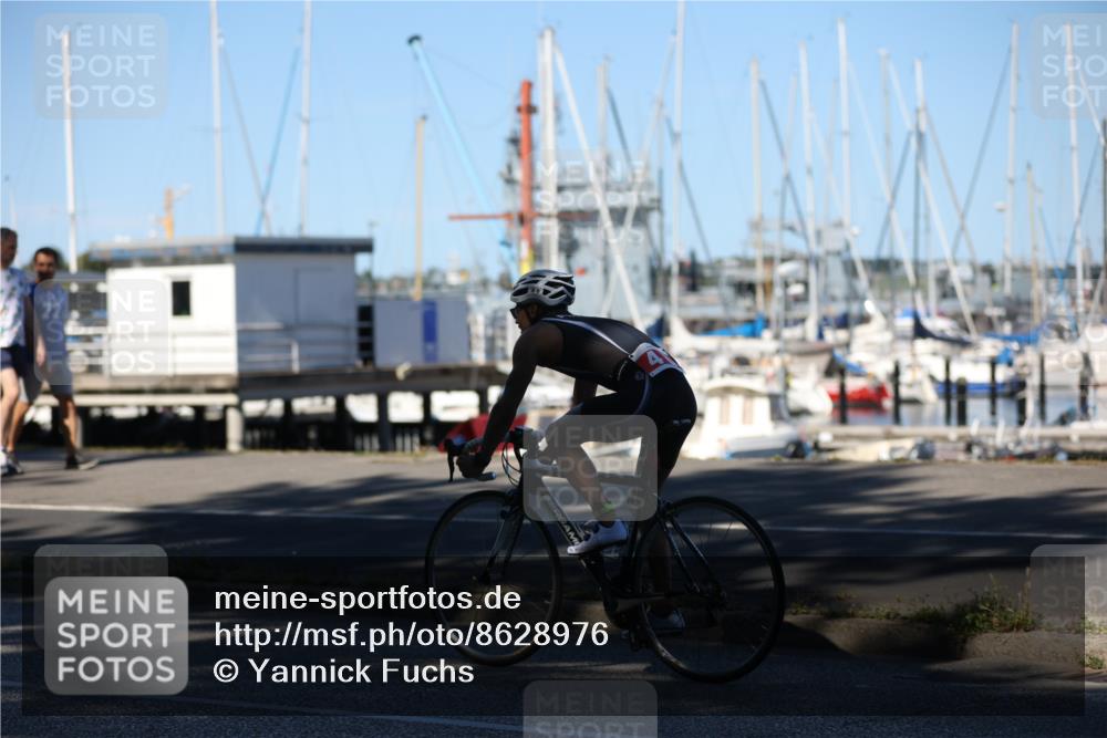 17.08.2025 - KN Förde Triathlon 2025 Yannick Fuchs http://msf.ph/oto/8628976 17.08.2025 15:21:54 Radfahren  meine-sportfotos.de