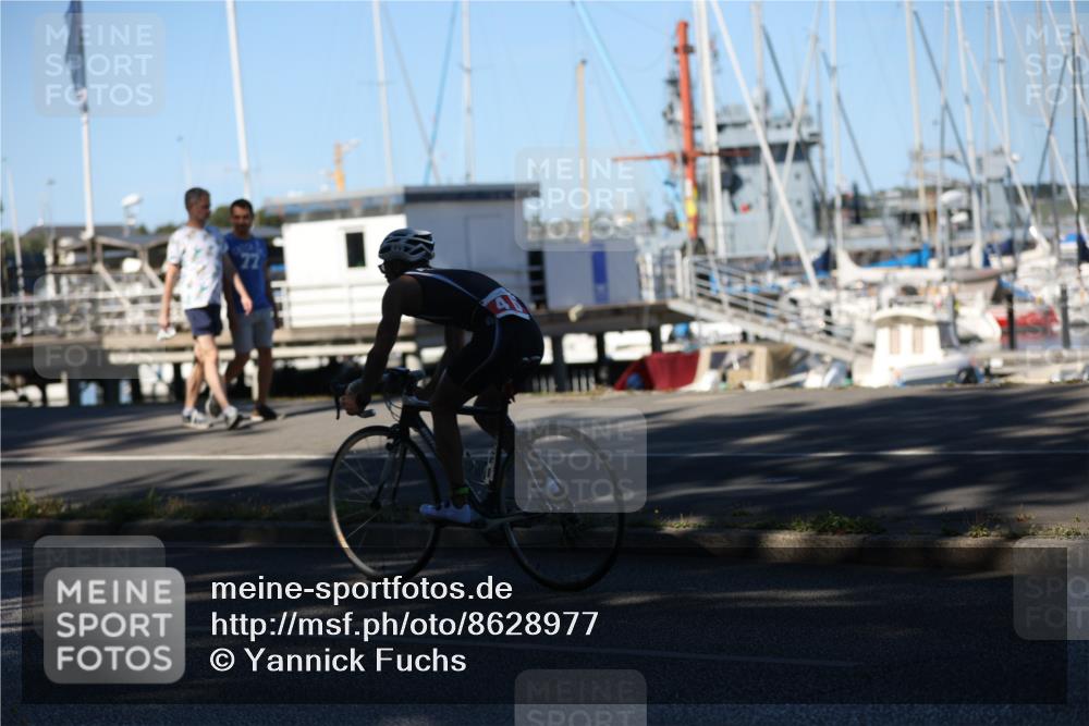 17.08.2025 - KN Förde Triathlon 2025 Yannick Fuchs http://msf.ph/oto/8628977 17.08.2025 15:21:55 Radfahren  meine-sportfotos.de
