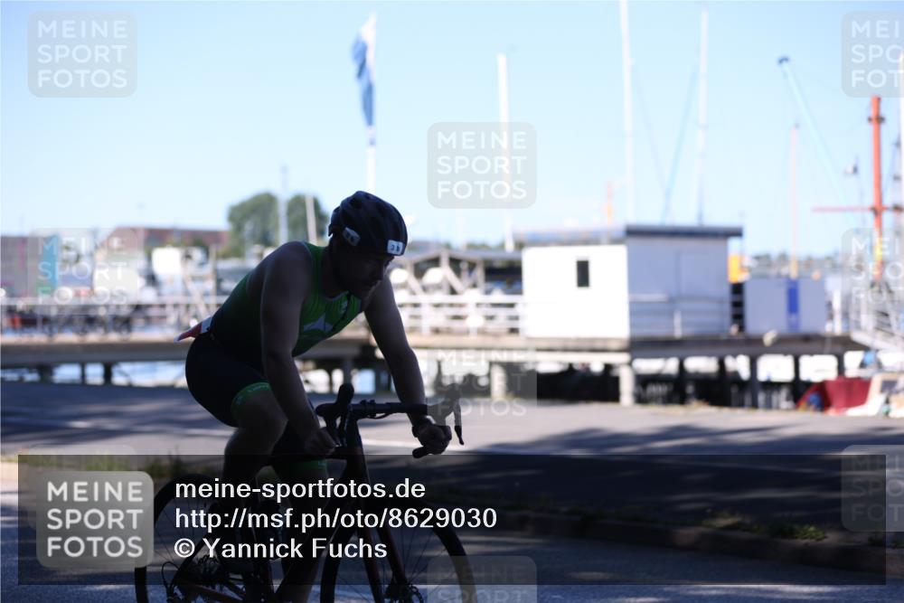 17.08.2025 - KN Förde Triathlon 2025 Yannick Fuchs http://msf.ph/oto/8629030 17.08.2025 15:25:48 Radfahren  meine-sportfotos.de