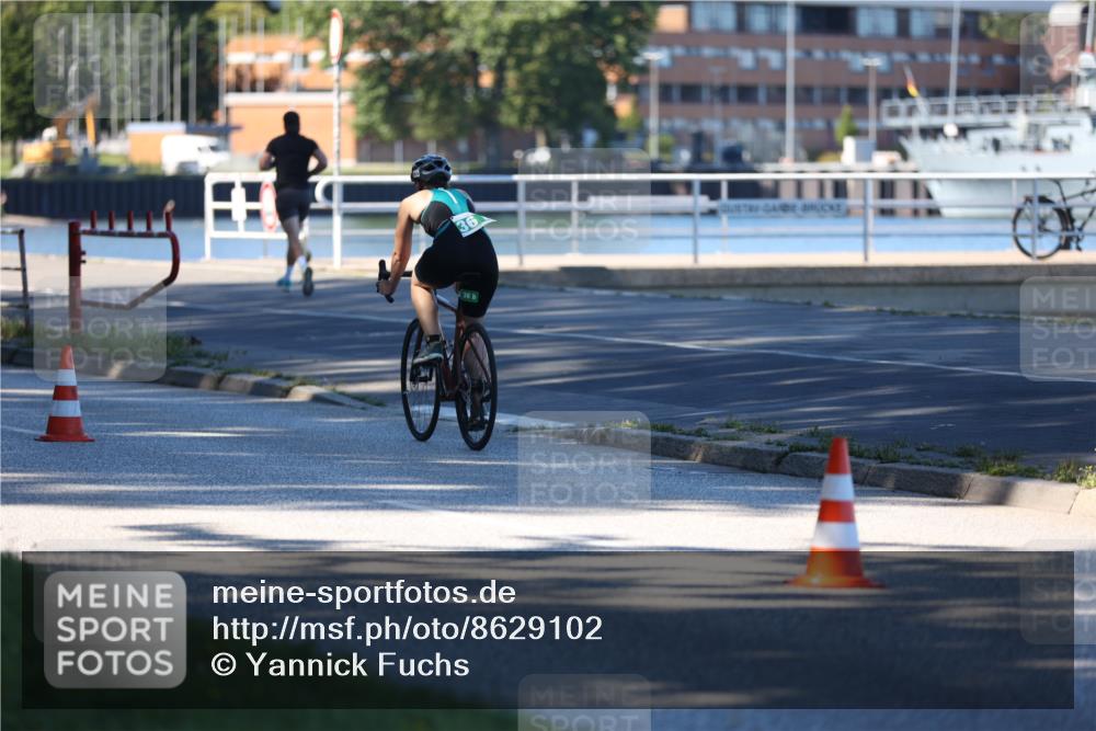 17.08.2025 - KN Förde Triathlon 2025 Yannick Fuchs http://msf.ph/oto/8629102 17.08.2025 15:31:23 Radfahren 36, 99 meine-sportfotos.de