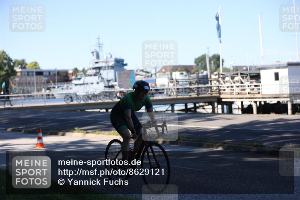 17.08.2025 - KN Förde Triathlon 2025 Yannick Fuchs http://msf.ph/oto/8629121 17.08.2025 15:31:55 Radfahren  meine-sportfotos.de