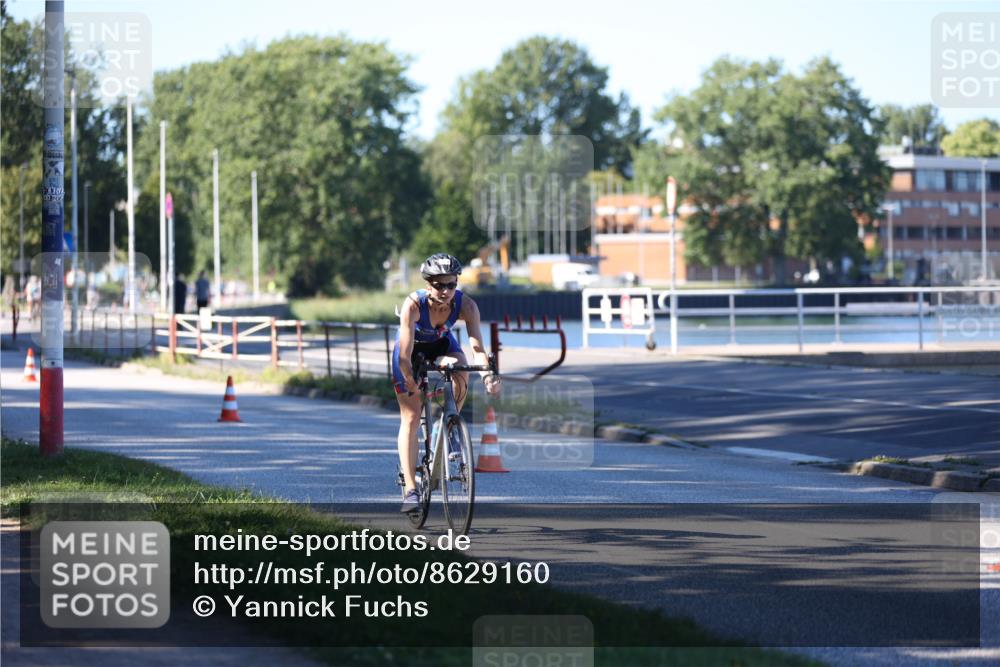 17.08.2025 - KN Förde Triathlon 2025 Yannick Fuchs http://msf.ph/oto/8629160 17.08.2025 15:34:24 Radfahren  meine-sportfotos.de