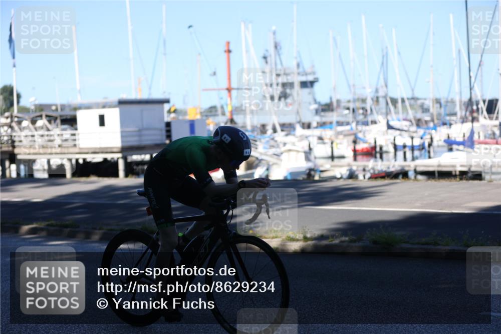 17.08.2025 - KN Förde Triathlon 2025 Yannick Fuchs http://msf.ph/oto/8629234 17.08.2025 15:40:56 Radfahren  meine-sportfotos.de