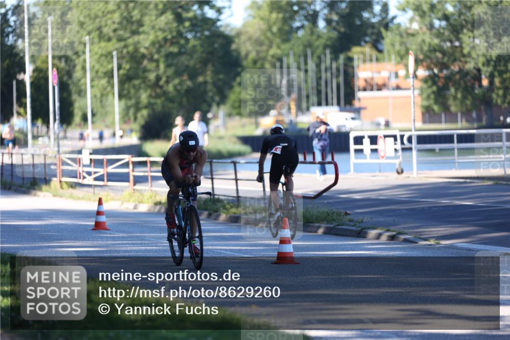 17.08.2025 - KN Förde Triathlon 2025 Yannick Fuchs http://msf.ph/oto/8629260 17.08.2025 15:45:08 Radfahren  meine-sportfotos.de