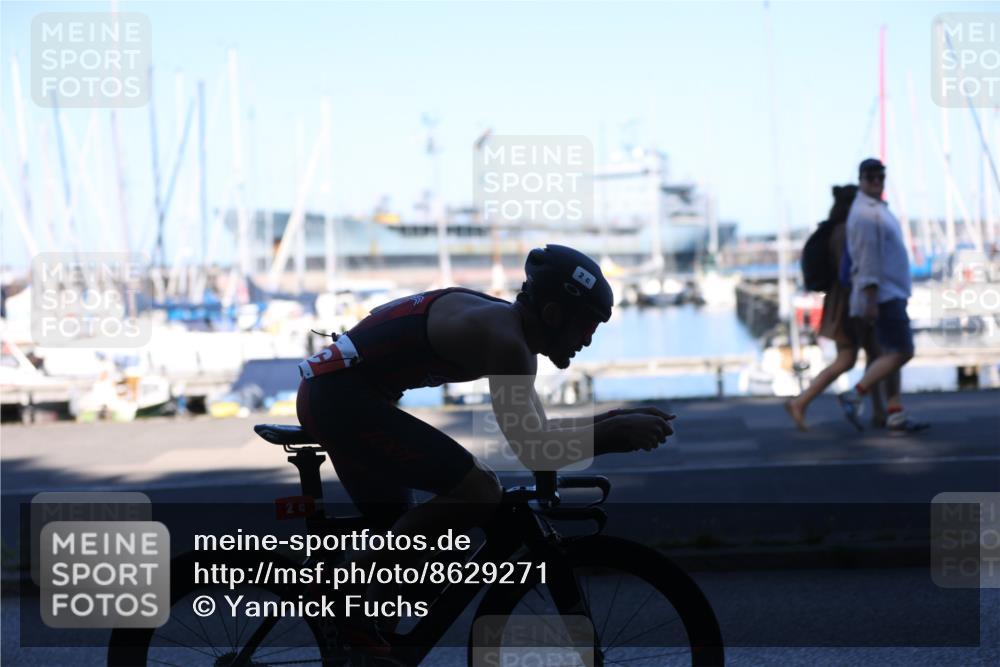 17.08.2025 - KN Förde Triathlon 2025 Yannick Fuchs http://msf.ph/oto/8629271 17.08.2025 15:45:11 Radfahren 2 meine-sportfotos.de