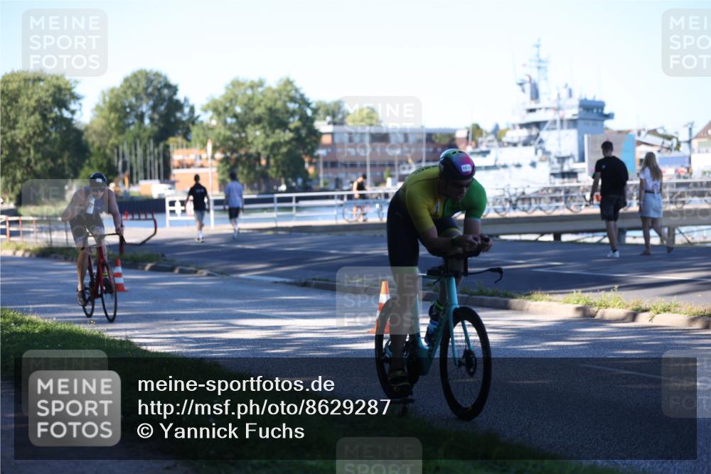 17.08.2025 - KN Förde Triathlon 2025 Yannick Fuchs http://msf.ph/oto/8629287 17.08.2025 15:47:42 Radfahren  meine-sportfotos.de