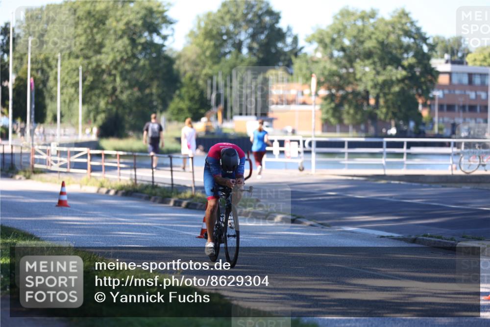 17.08.2025 - KN Förde Triathlon 2025 Yannick Fuchs http://msf.ph/oto/8629304 17.08.2025 15:50:24 Radfahren  meine-sportfotos.de