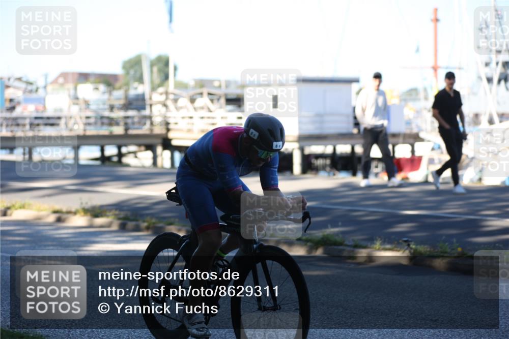 17.08.2025 - KN Förde Triathlon 2025 Yannick Fuchs http://msf.ph/oto/8629311 17.08.2025 15:50:26 Radfahren  meine-sportfotos.de