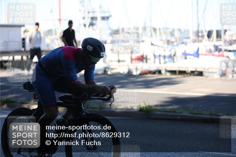 17.08.2025 - KN Förde Triathlon 2025 Yannick Fuchs http://msf.ph/oto/8629312 17.08.2025 15:50:26 Radfahren 2422, 8, 8 meine-sportfotos.de