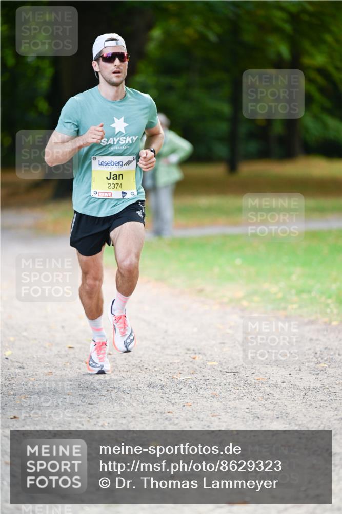 31.08.2025 - 21. Blankeneser Heldenlauf Dr. Thomas Lammeyer http://msf.ph/oto/8629323 31.08.2025 10:03:27 Laufen 2374 meine-sportfotos.de