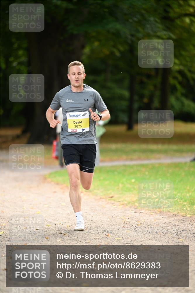 31.08.2025 - 21. Blankeneser Heldenlauf Dr. Thomas Lammeyer http://msf.ph/oto/8629383 31.08.2025 10:04:27 Laufen 2675 meine-sportfotos.de