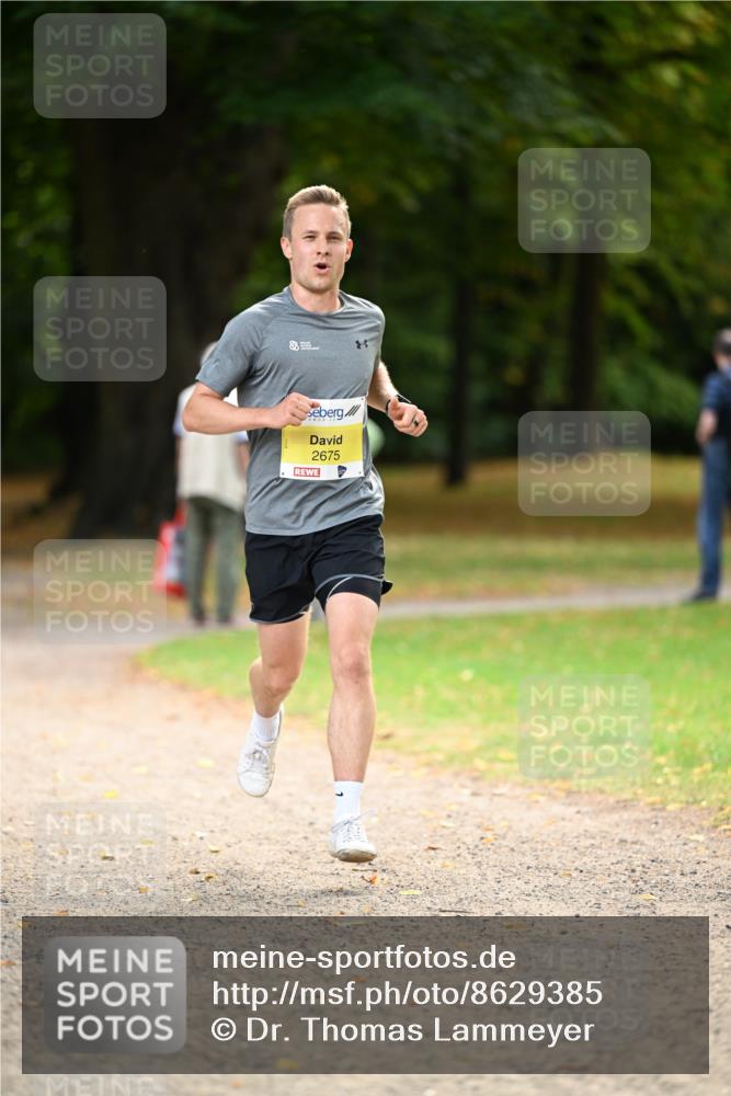 31.08.2025 - 21. Blankeneser Heldenlauf Dr. Thomas Lammeyer http://msf.ph/oto/8629385 31.08.2025 10:04:27 Laufen 2675 meine-sportfotos.de