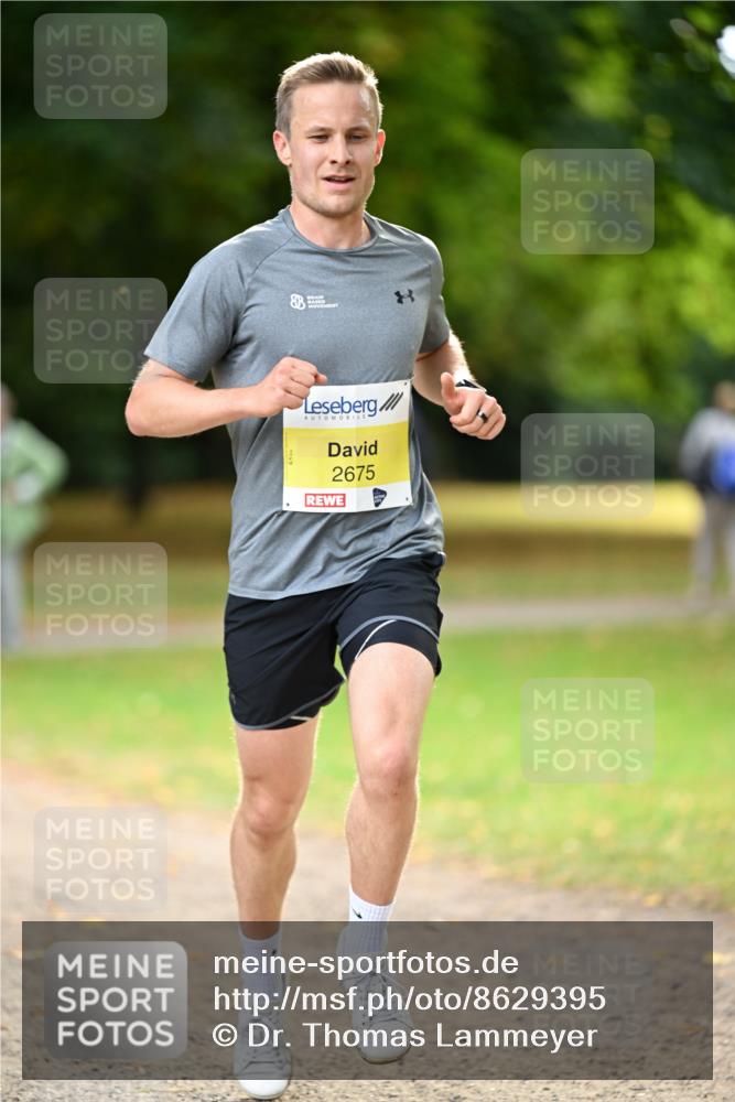 31.08.2025 - 21. Blankeneser Heldenlauf Dr. Thomas Lammeyer http://msf.ph/oto/8629395 31.08.2025 10:04:29 Laufen 2675 meine-sportfotos.de