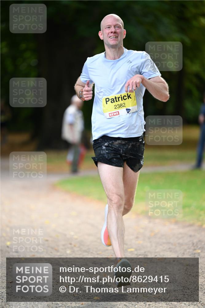 31.08.2025 - 21. Blankeneser Heldenlauf Dr. Thomas Lammeyer http://msf.ph/oto/8629415 31.08.2025 10:04:39 Laufen 2382 meine-sportfotos.de