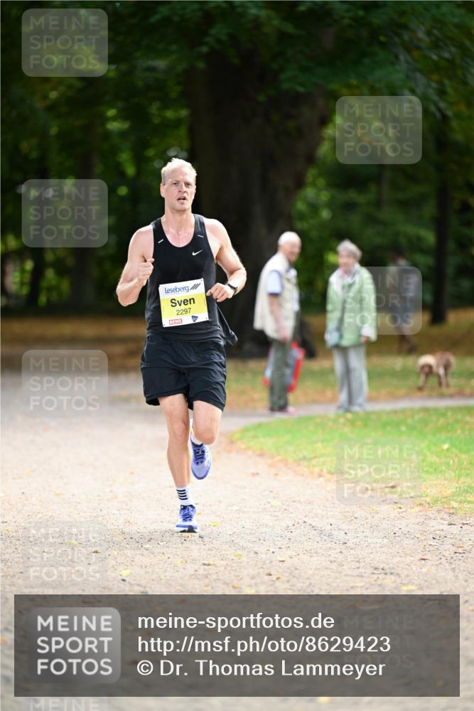 31.08.2025 - 21. Blankeneser Heldenlauf Dr. Thomas Lammeyer http://msf.ph/oto/8629423 31.08.2025 10:04:52 Laufen 2297 meine-sportfotos.de