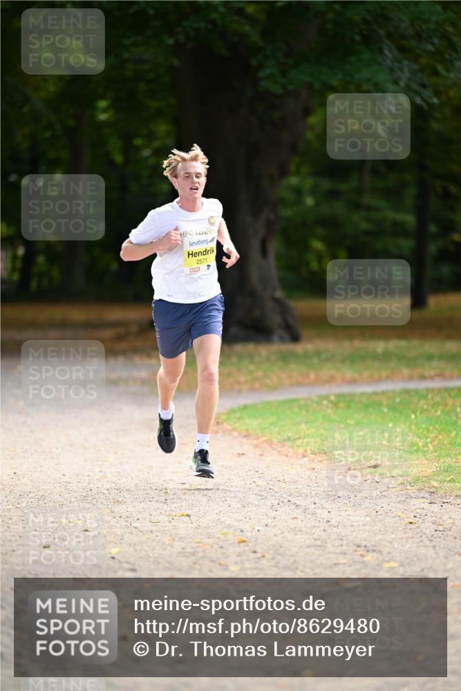 31.08.2025 - 21. Blankeneser Heldenlauf Dr. Thomas Lammeyer http://msf.ph/oto/8629480 31.08.2025 10:06:00 Laufen 2571, 4 meine-sportfotos.de