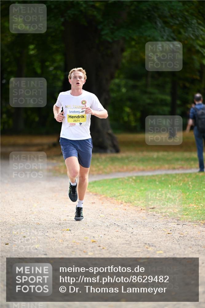 31.08.2025 - 21. Blankeneser Heldenlauf Dr. Thomas Lammeyer http://msf.ph/oto/8629482 31.08.2025 10:06:00 Laufen 2571 meine-sportfotos.de