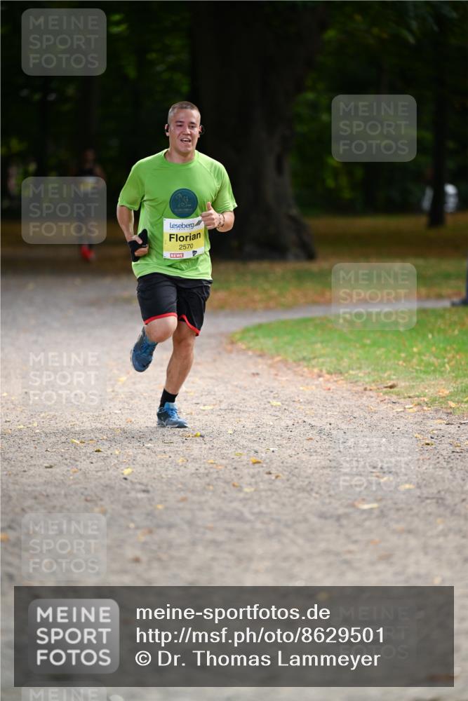 31.08.2025 - 21. Blankeneser Heldenlauf Dr. Thomas Lammeyer http://msf.ph/oto/8629501 31.08.2025 10:06:27 Laufen 2570 meine-sportfotos.de