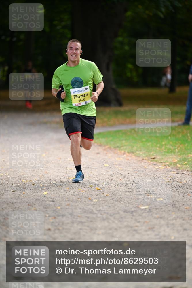 31.08.2025 - 21. Blankeneser Heldenlauf Dr. Thomas Lammeyer http://msf.ph/oto/8629503 31.08.2025 10:06:27 Laufen 2570 meine-sportfotos.de
