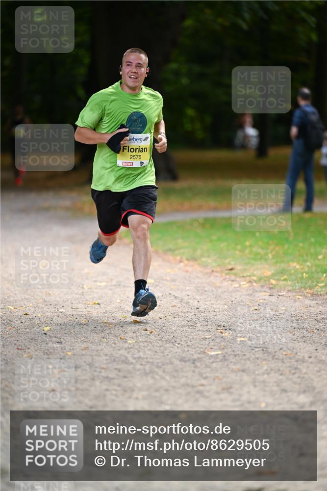 31.08.2025 - 21. Blankeneser Heldenlauf Dr. Thomas Lammeyer http://msf.ph/oto/8629505 31.08.2025 10:06:28 Laufen 10, 2570 meine-sportfotos.de