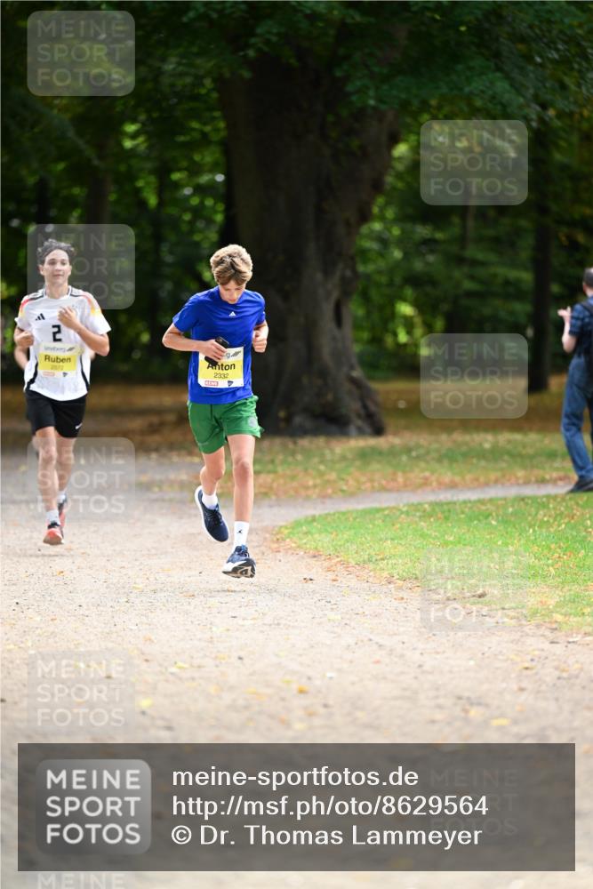 31.08.2025 - 21. Blankeneser Heldenlauf Dr. Thomas Lammeyer http://msf.ph/oto/8629564 31.08.2025 10:07:03 Laufen 2, 2572, 2332, 4 meine-sportfotos.de