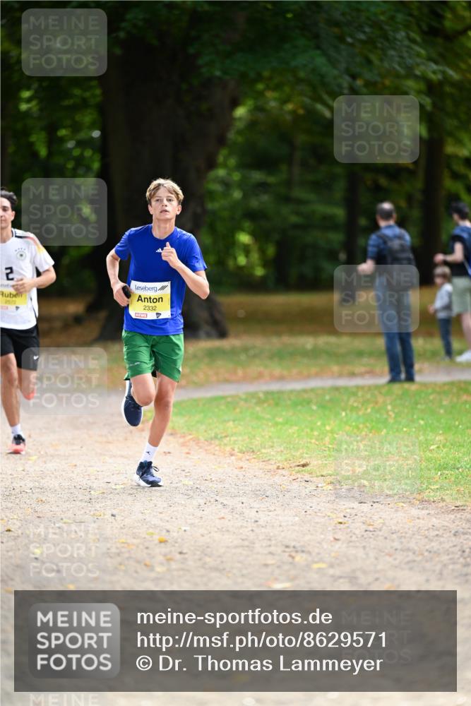 31.08.2025 - 21. Blankeneser Heldenlauf Dr. Thomas Lammeyer http://msf.ph/oto/8629571 31.08.2025 10:07:04 Laufen 2, 2572, 2332 meine-sportfotos.de