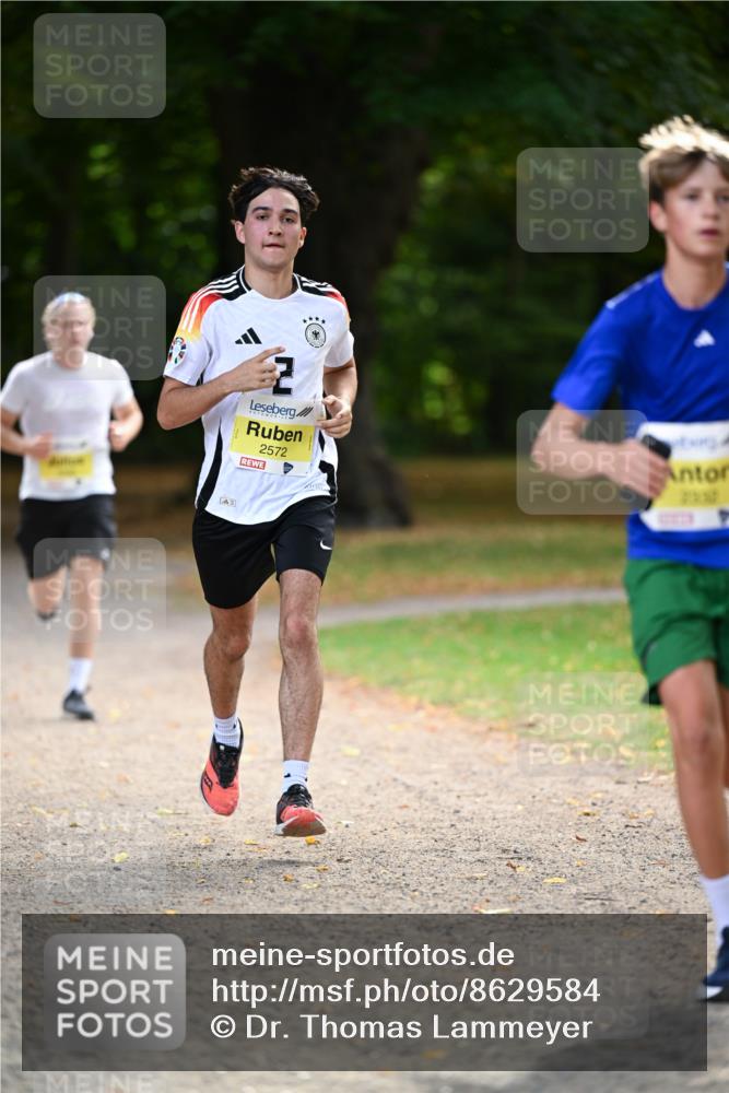 31.08.2025 - 21. Blankeneser Heldenlauf Dr. Thomas Lammeyer http://msf.ph/oto/8629584 31.08.2025 10:07:07 Laufen 2572 meine-sportfotos.de