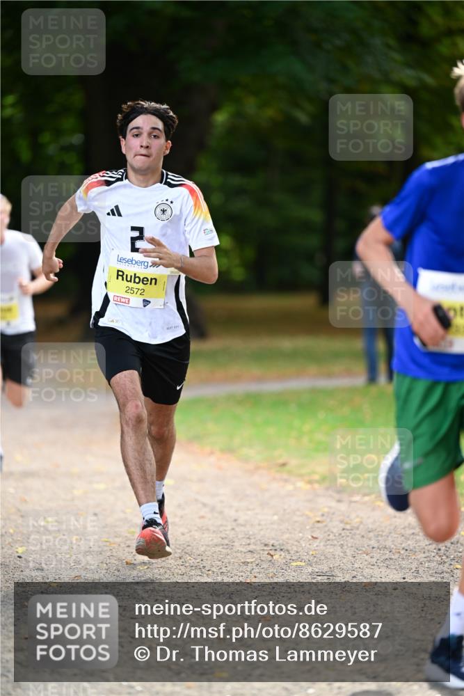 31.08.2025 - 21. Blankeneser Heldenlauf Dr. Thomas Lammeyer http://msf.ph/oto/8629587 31.08.2025 10:07:07 Laufen 2572 meine-sportfotos.de