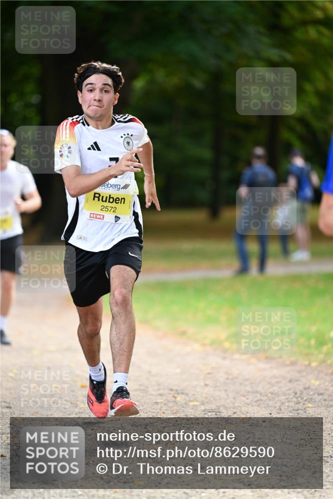 31.08.2025 - 21. Blankeneser Heldenlauf Dr. Thomas Lammeyer http://msf.ph/oto/8629590 31.08.2025 10:07:08 Laufen 2572 meine-sportfotos.de