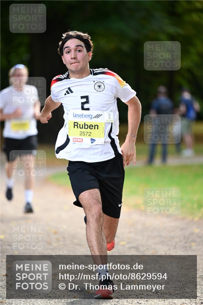 31.08.2025 - 21. Blankeneser Heldenlauf Dr. Thomas Lammeyer http://msf.ph/oto/8629594 31.08.2025 10:07:08 Laufen 2572 meine-sportfotos.de