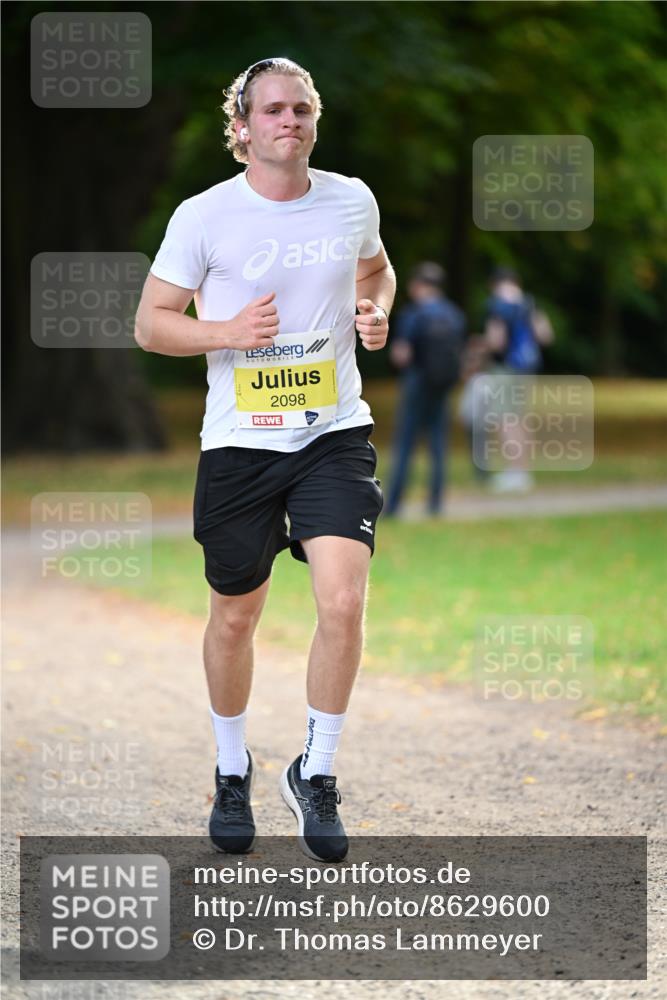 31.08.2025 - 21. Blankeneser Heldenlauf Dr. Thomas Lammeyer http://msf.ph/oto/8629600 31.08.2025 10:07:10 Laufen 2098 meine-sportfotos.de