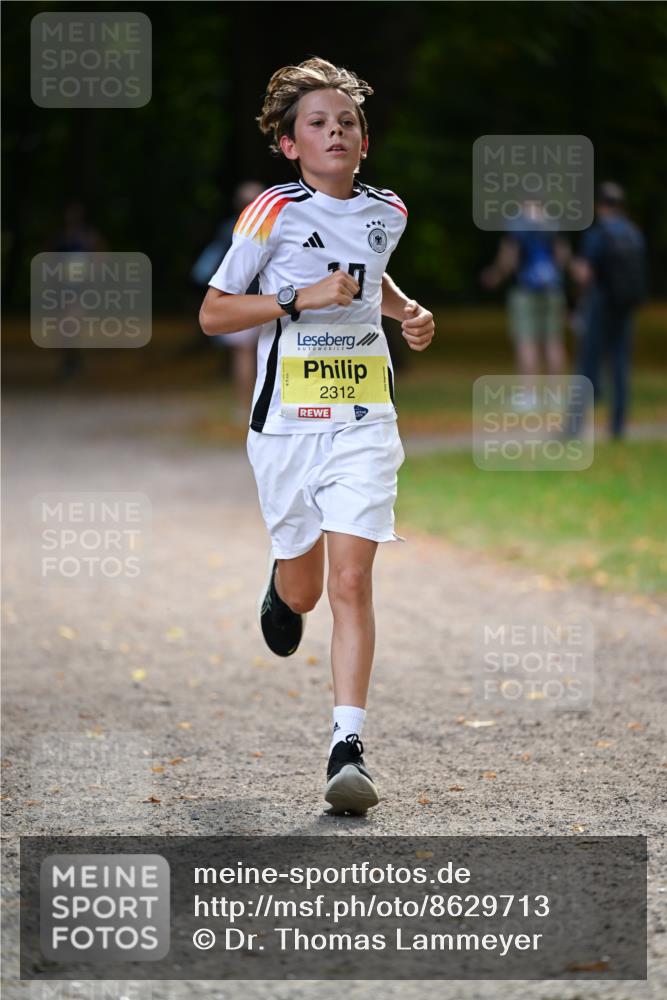 31.08.2025 - 21. Blankeneser Heldenlauf Dr. Thomas Lammeyer http://msf.ph/oto/8629713 31.08.2025 10:08:08 Laufen 2312 meine-sportfotos.de