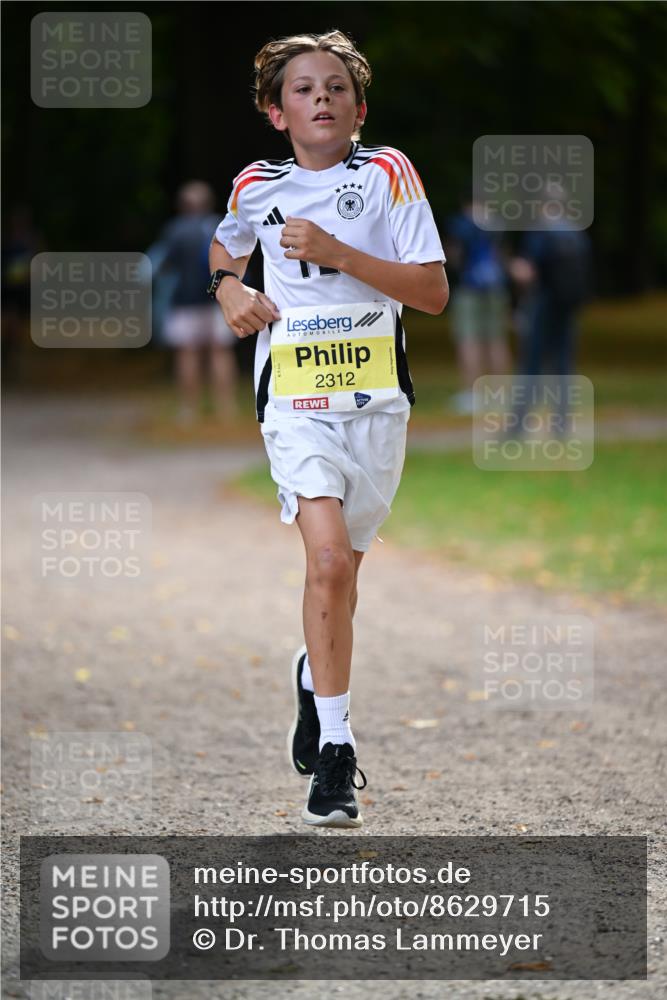 31.08.2025 - 21. Blankeneser Heldenlauf Dr. Thomas Lammeyer http://msf.ph/oto/8629715 31.08.2025 10:08:08 Laufen 2312 meine-sportfotos.de