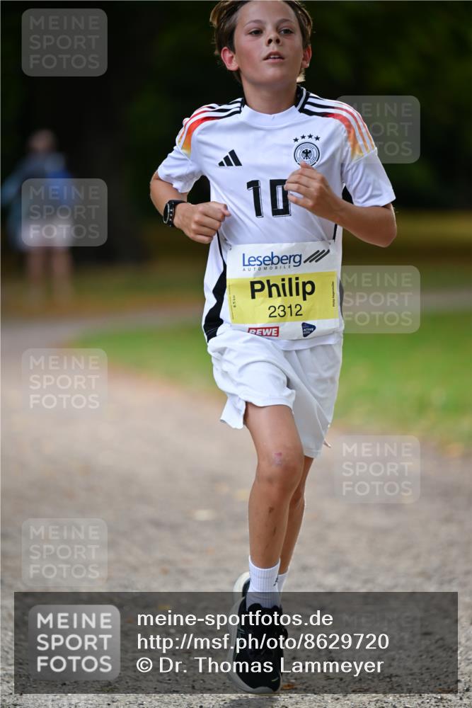 31.08.2025 - 21. Blankeneser Heldenlauf Dr. Thomas Lammeyer http://msf.ph/oto/8629720 31.08.2025 10:08:08 Laufen 10, 2312 meine-sportfotos.de