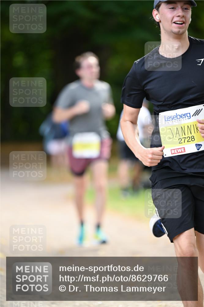 31.08.2025 - 21. Blankeneser Heldenlauf Dr. Thomas Lammeyer http://msf.ph/oto/8629766 31.08.2025 10:08:42 Laufen 2728, 7 meine-sportfotos.de