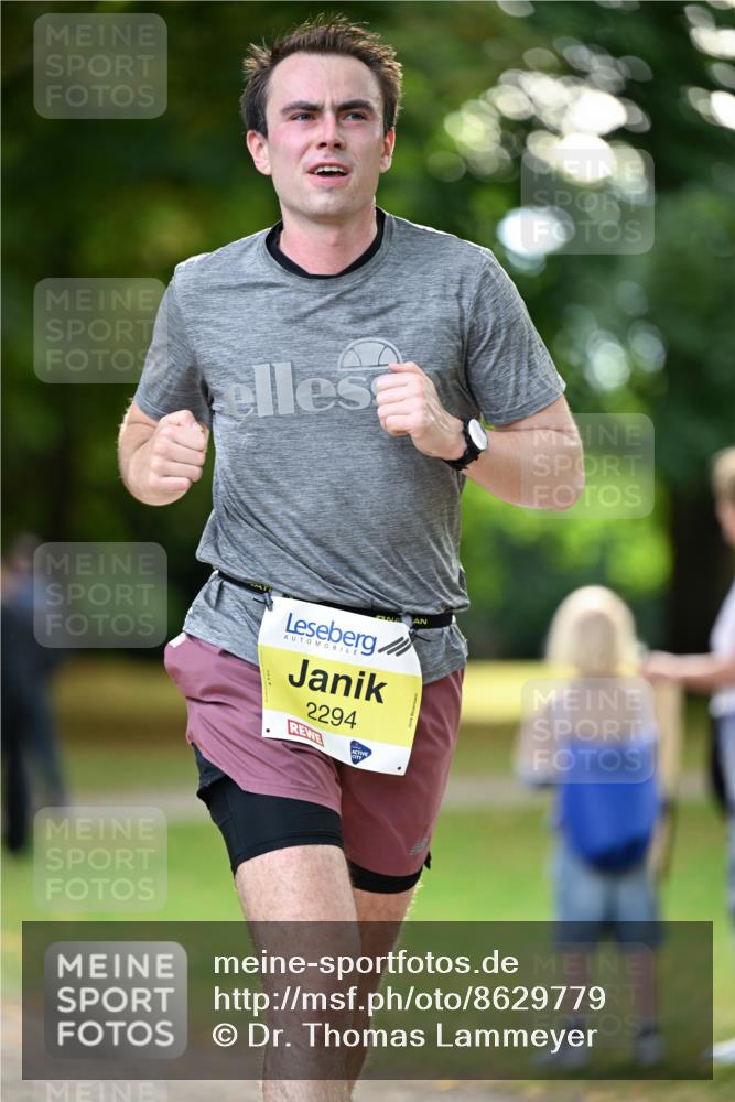 31.08.2025 - 21. Blankeneser Heldenlauf Dr. Thomas Lammeyer http://msf.ph/oto/8629779 31.08.2025 10:08:45 Laufen 2294 meine-sportfotos.de