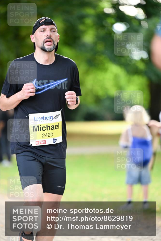 31.08.2025 - 21. Blankeneser Heldenlauf Dr. Thomas Lammeyer http://msf.ph/oto/8629819 31.08.2025 10:09:06 Laufen 2420 meine-sportfotos.de