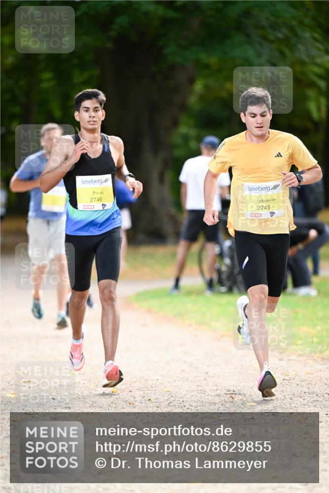 31.08.2025 - 21. Blankeneser Heldenlauf Dr. Thomas Lammeyer http://msf.ph/oto/8629855 31.08.2025 10:09:22 Laufen 2746, 2745 meine-sportfotos.de