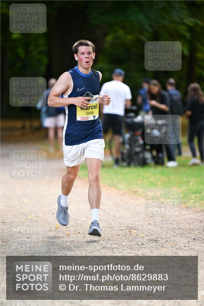 31.08.2025 - 21. Blankeneser Heldenlauf Dr. Thomas Lammeyer http://msf.ph/oto/8629883 31.08.2025 10:09:28 Laufen 2448 meine-sportfotos.de