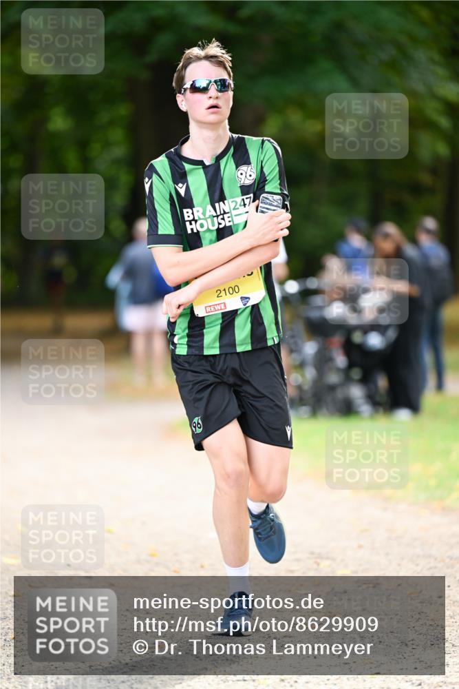 31.08.2025 - 21. Blankeneser Heldenlauf Dr. Thomas Lammeyer http://msf.ph/oto/8629909 31.08.2025 10:09:38 Laufen 96, 247, 2100 meine-sportfotos.de